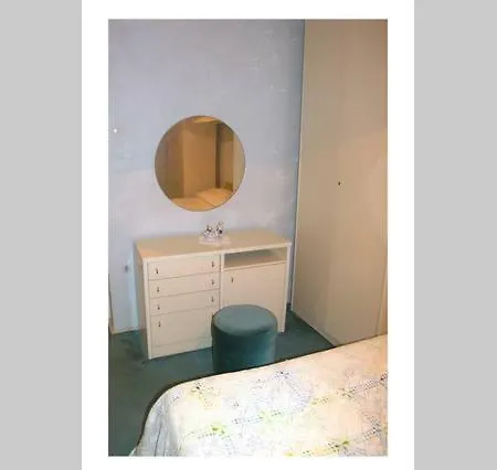 Rosanda Apartment *